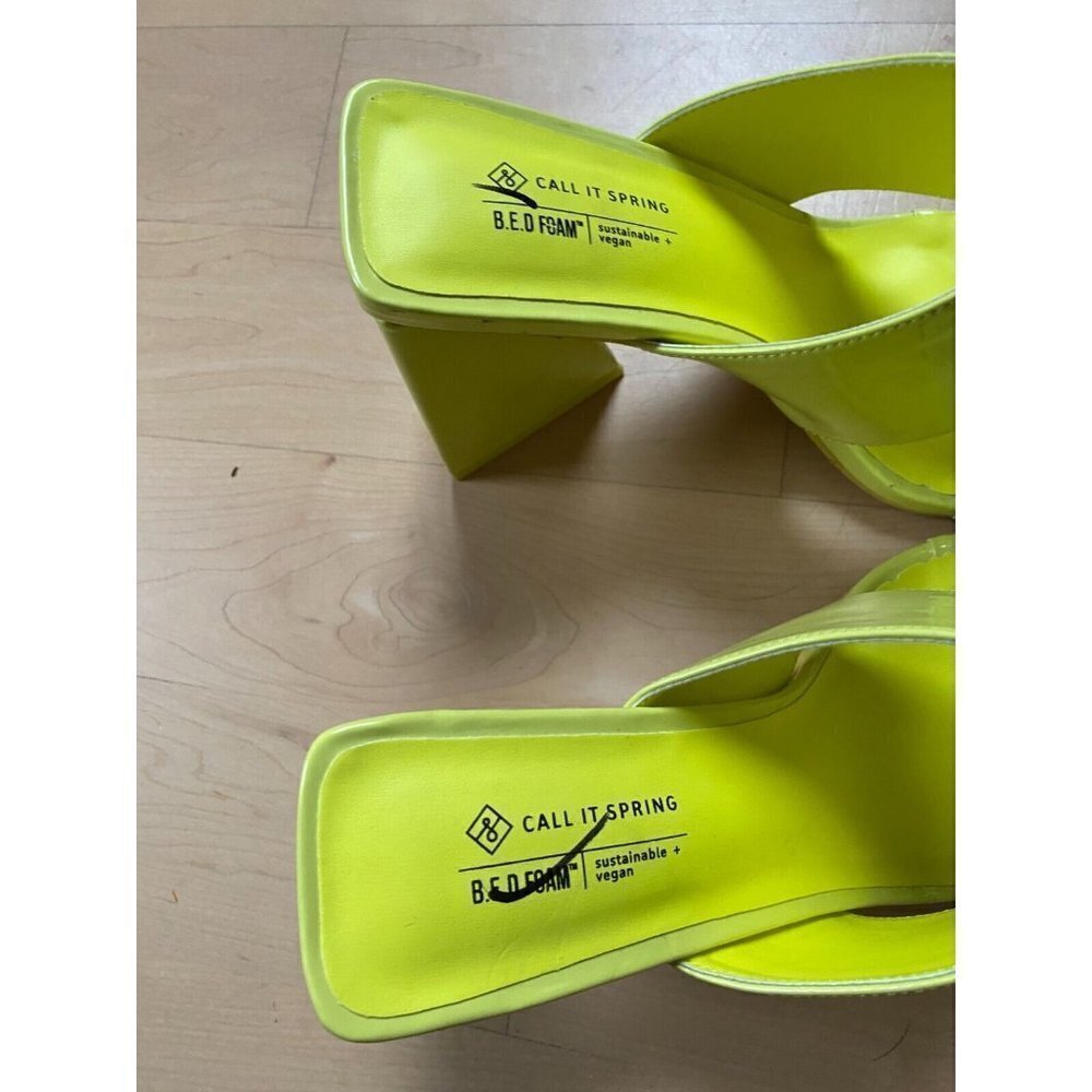 CALL It Spring "Sorayaa" Thong Sandals BNWT Heels Women New Yellow - Picture 4 of 7